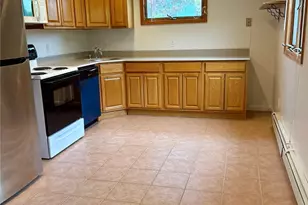 28 Rocco Dr, East Northport, NY 11731 - Photo 4