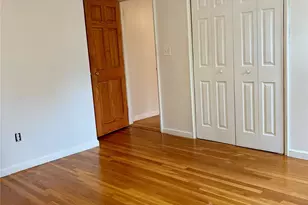 28 Rocco Dr, East Northport, NY 11731 - Photo 8