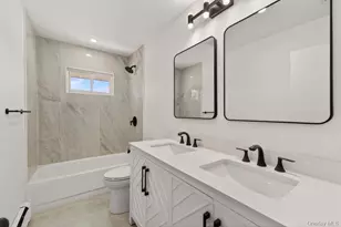 8 White Birch Ln, Commack, NY 11725 - Photo 16