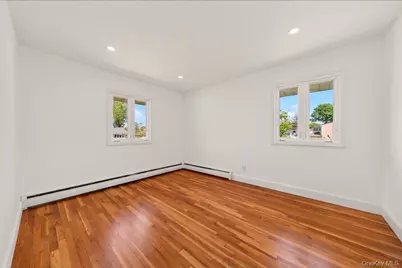 8 Whitebirch Lane, Commack, NY 11725 - Photo 14