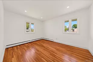 8 White Birch Ln, Commack, NY 11725 - Photo 14