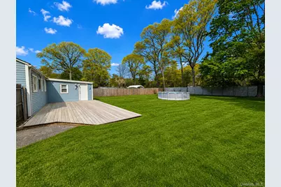 137 Baybright Drive E, Shirley, NY 11967 - Photo 12