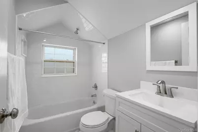 1411 Sherman Avenue, Mamaroneck, NY 10543 - Photo 18