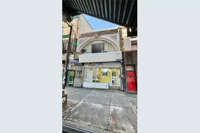 11221 Jamaica Avenue, Richmond Hill, NY 11418 - Photo 2