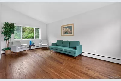 11 Fleetwood Drive, Wappingers Falls, NY 12590 - Photo 2