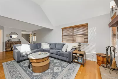 45 Beecher Avenue, East Islip, NY 11730 - Photo 6