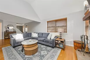 45 Beecher Ave, East Islip, NY 11730 - Photo 6