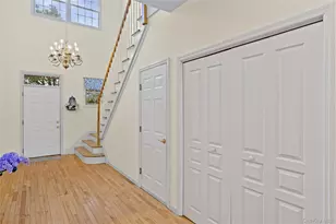 100 Cove Ln, East Setauket, NY 11733 - Photo 2