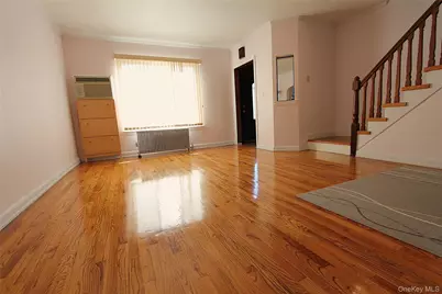 61-59 79th Street, Middle Village, NY 11379 - Photo 4