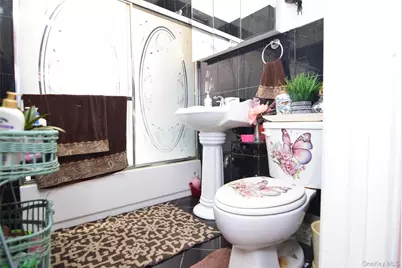 4222 Edson Avenue, Bronx, NY 10466 - Photo 20