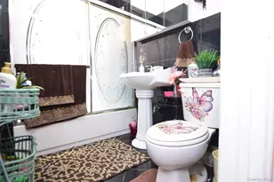 4222 Edson Ave, Bronx, NY 10466 - Photo 20