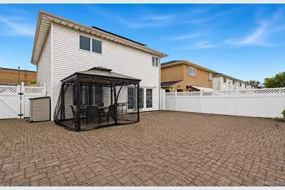 160-12 92nd Street, Howard Beach, NY 11414 - Photo 36