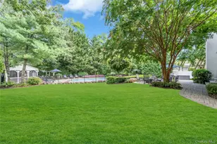 6 Magnolia Ln, Smithtown, NY 11787 - Photo 44