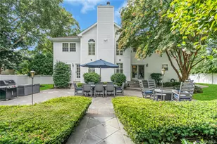 6 Magnolia Ln, Smithtown, NY 11787 - Photo 42