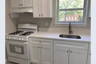 260-18 75th Avenue #1st fl, Glen Oaks, NY 11004 - Photo 8