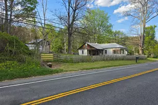 1 Jackson Dr, Ellenville, NY 12428 - Photo 2