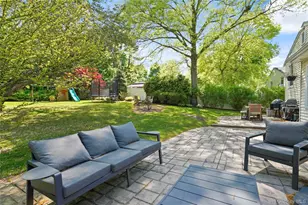 97 Hanson Ln, New Rochelle, NY 10804 - Photo 36