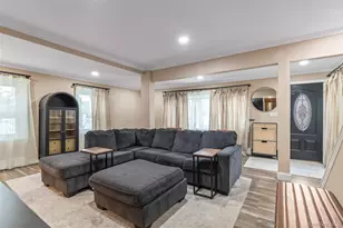 364 S Broadway, Lindenhurst, NY 11757 - Photo 6