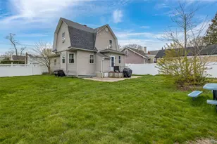 364 S Broadway, Lindenhurst, NY 11757 - Photo 20