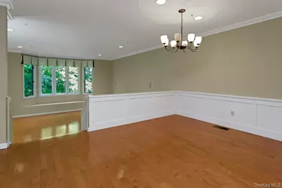 102 Boulder Ridge Road, Scarsdale, NY 10583 - Photo 6