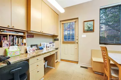 84-21 Beverly Road, Kew Gardens, NY 11415 - Photo 14