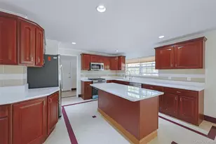 3 Sander Ct, Middle Island, NY 11953 - Photo 24