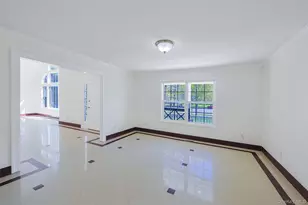 3 Sander Ct, Middle Island, NY 11953 - Photo 14
