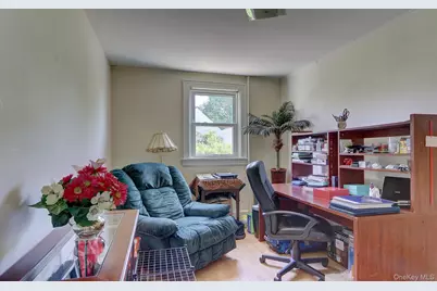 54 McKinley Avenue, Albertson, NY 11507 - Photo 10
