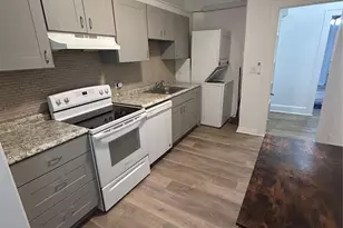 379 Huguenot St, New Rochelle, NY 10801 - Photo 2