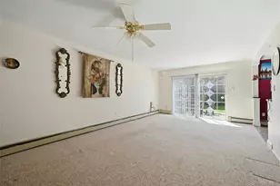 263 N Newbridge Rd, Levittown, NY 11756 - Photo 2
