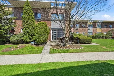 263 N Newbridge Road #1C, Levittown, NY 11756 - Photo 18