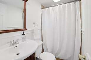 12 Woodland Ave, Syosset, NY 11791 - Photo 26