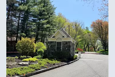 9 Easthaven Lane, White Plains, NY 10605 - Photo 44