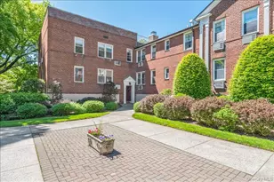 708 Palmer Ct, Mamaroneck, NY 10543 - Photo 2