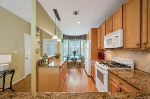 47 Snowdance Ln, Nesconset, NY 11767 - Photo 12