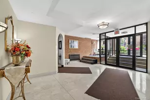 636 N Terrace Ave, Mount Vernon, NY 10552 - Photo 2