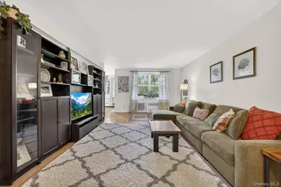 636 N Terrace Avenue #3F, Mount Vernon, NY 10552 - Photo 6