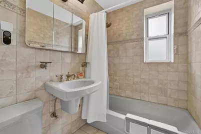 636 N Terrace Avenue #3F, Mount Vernon, NY 10552 - Photo 22