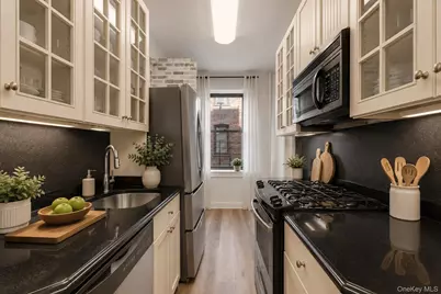 37-21 80th Street #3M, Jackson Heights, NY 11372 - Photo 8