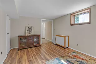 472 Bohemia Pkwy, Sayville, NY 11782 - Photo 14