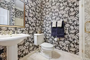 65 Redan Dr, Smithtown, NY 11787 - Photo 14