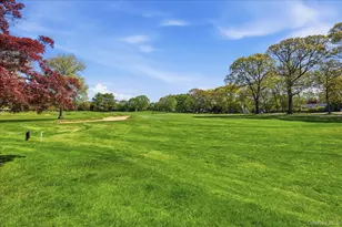 65 Redan Dr, Smithtown, NY 11787 - Photo 42