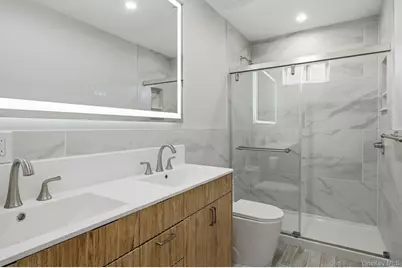 21 Robbins Street, Lindenhurst, NY 11757 - Photo 24