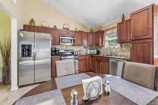 126 New Jersey Ave, Bellport, NY 11713 - Photo 4