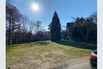 940 Smith Lane, Hewlett, NY 11598 - Photo 18