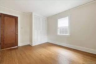 311 Carnation Ave, Floral Park, NY 11001 - Photo 20