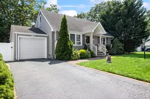168 Harmony Dr, Massapequa Park, NY 11762 - Photo 2