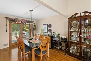 108 Wayne St, Jericho, NY 11753 - Photo 4