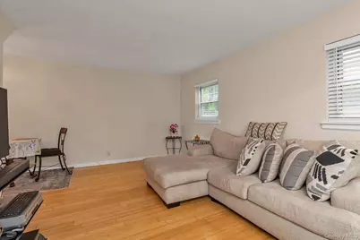 396 Merrick Road #1A, Rockville Centre, NY 11570 - Photo 10