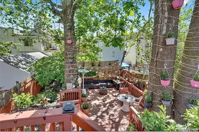 324 Underhill Ave, Bronx, NY 10473 - Photo 16